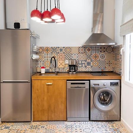 Encantador Apartamento Reformado En Tetuan By Bebalmy Madrid Buitenkant foto