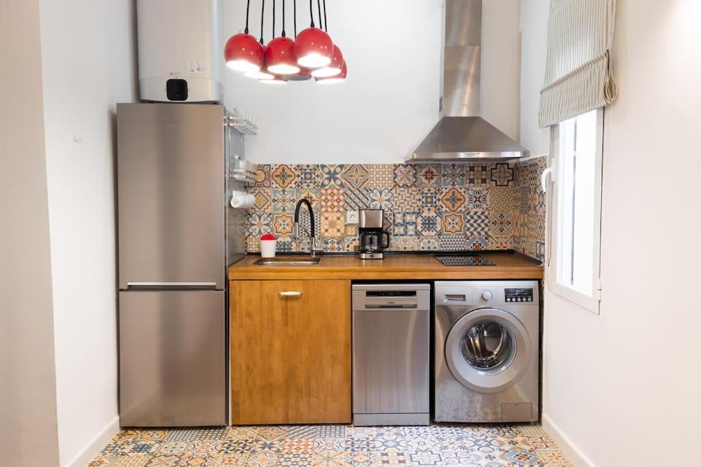Encantador Apartamento Reformado En Tetuan By Bebalmy Madrid Buitenkant foto