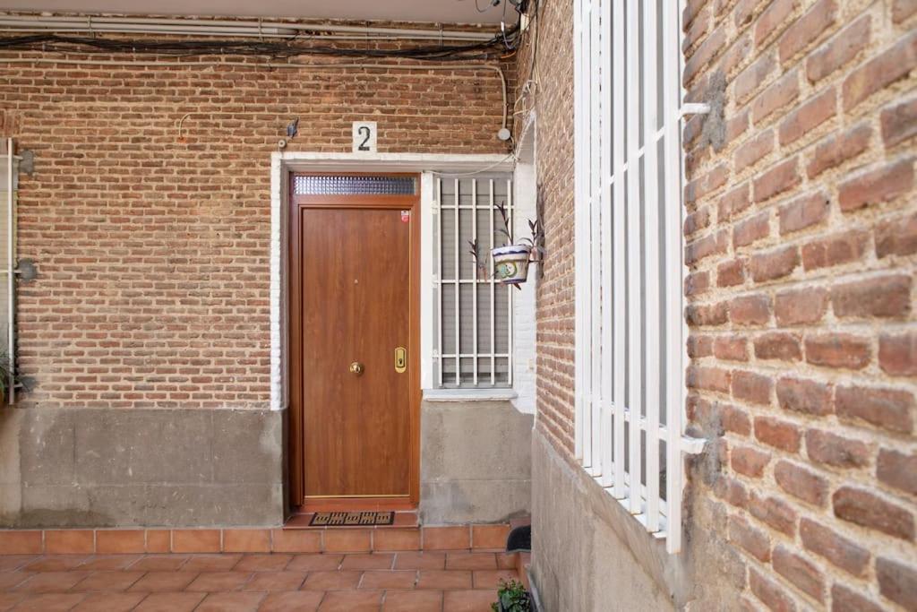 Encantador Apartamento Reformado En Tetuan By Bebalmy Madrid Buitenkant foto